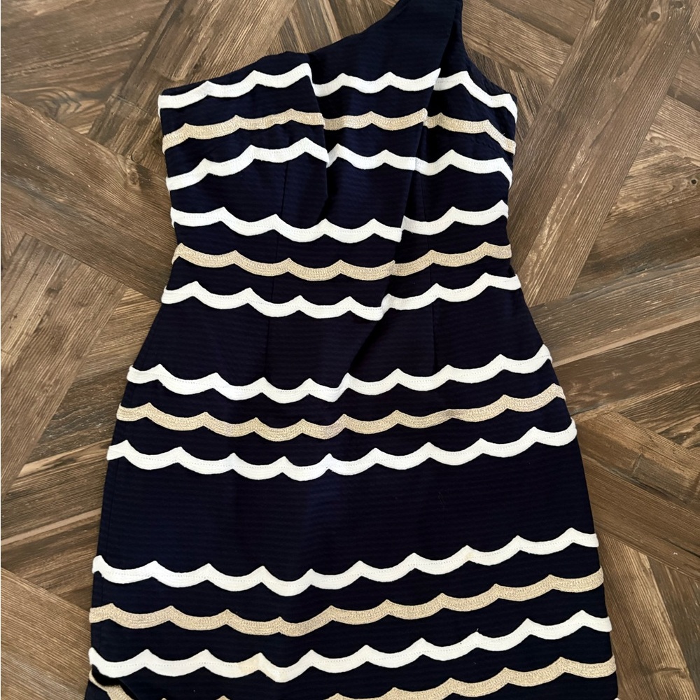 Lilly Pulitzer Tylar Scalloped Navy, White, Gold One-Shoulder Dress Size 8